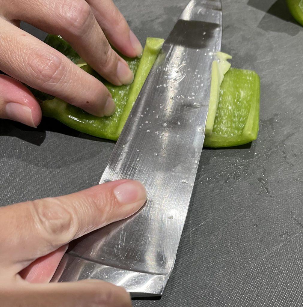 trim the pepper